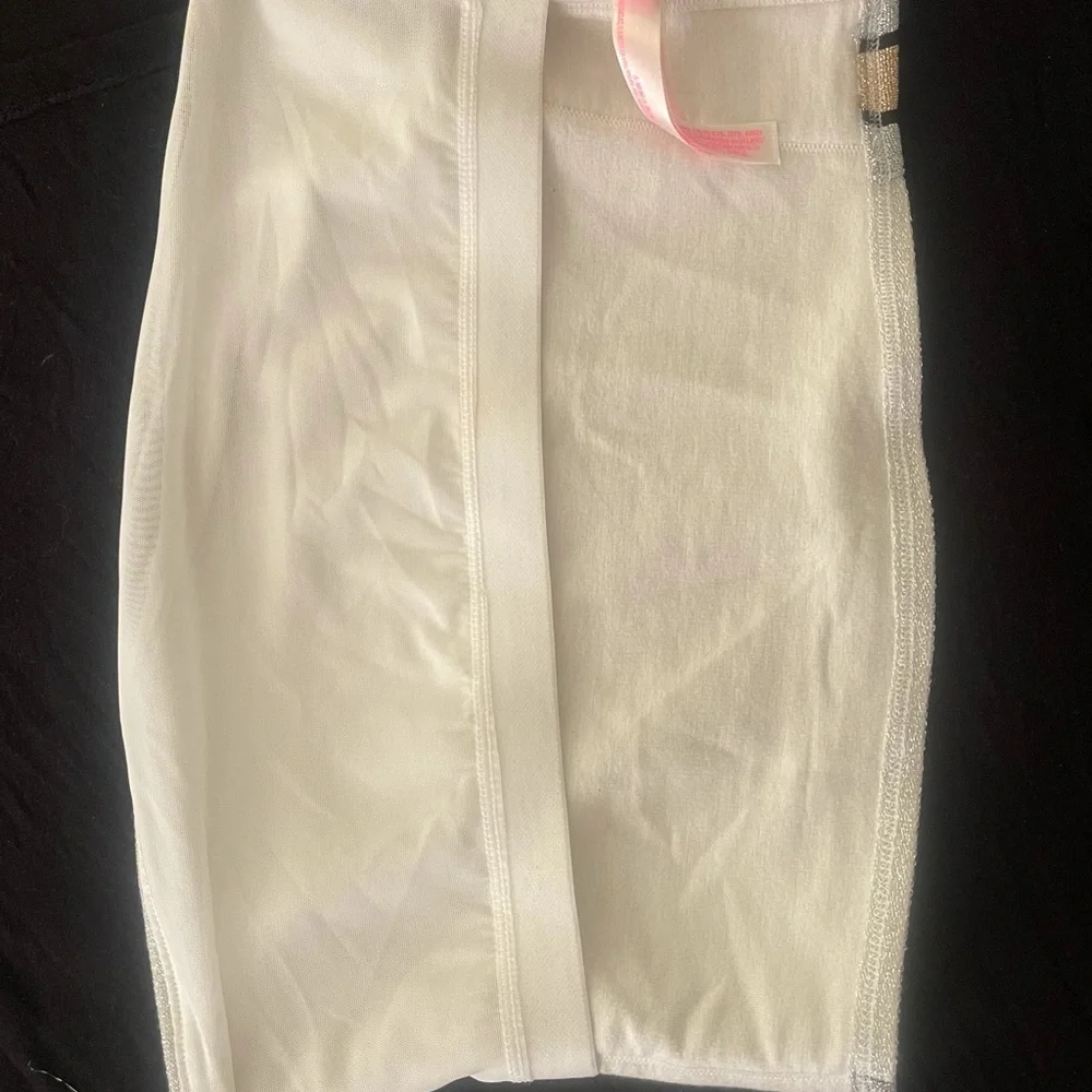 Pink by Victoria’s Secret silver and gold be dead top size M - Picture 4 of 5